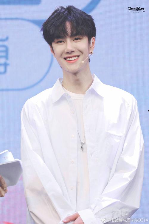 王一博街舞队员爆料视频,幕后训练花絮曝光 第1张 王一博街舞队员爆料视频,幕后训练花絮曝光 第1张